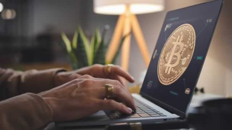 Bitcoin losing trillions in value hasn&rsquo;t stopped traditional giants&rsquo; interest in digital assets sector