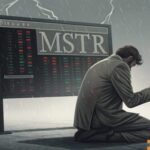 Le pari de 64 milliards de dollars sur Bitcoin de Strategy suscite des critiques, Peter Schiff crie au ‘Ponzi!’