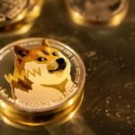 Prédiction du prix du Dogecoin : Le DOGE approche d’une cassure alors que le support tient